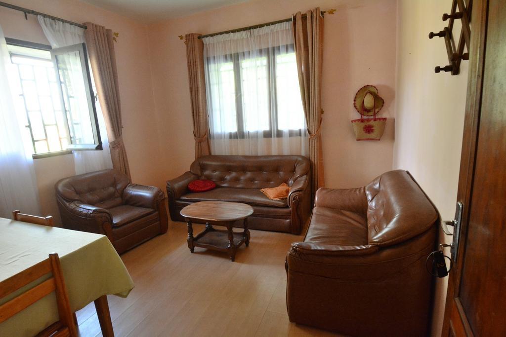 Hotel Chez Jeanne Antananarywa Zewnętrze zdjęcie